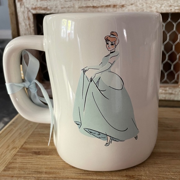 Rae Dunn & Disney Cinderella Mug - Picture 2 of 2